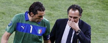 中超最后间歇期为啥这么久？马德兴：制定赛程时曾豪赌世界杯（中超最后阶段为何长时间间歇？马德兴：排赛程时曾押宝世界杯）