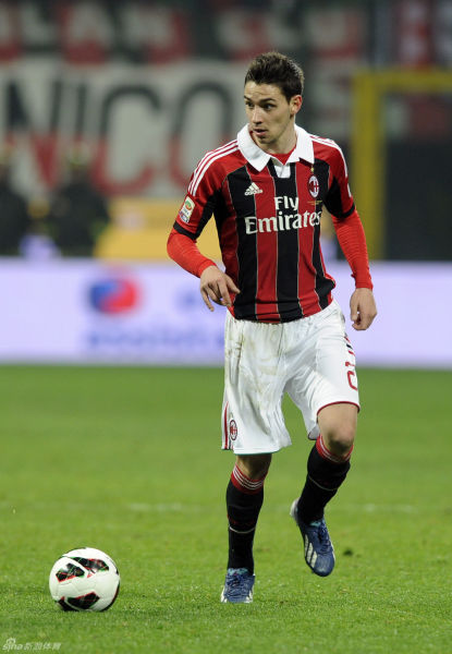 寻球：“苏超”为什么能火出圈？（寻球：苏超何以爆火出圈？）