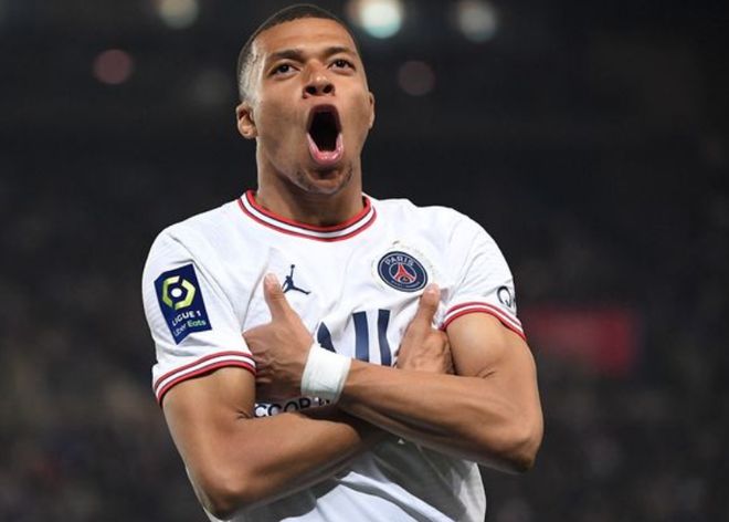 新疆阿图什杯11月15日开幕，艾菲尔丁担任喀什库克兰队主教练