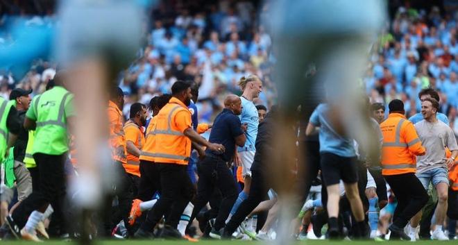 图尔贝里：我很自豪能执教多特三场；去年曾接触赛义德-马拉（图尔贝里称执教多特三场倍感自豪 去年曾与赛义德-马拉有过接触）