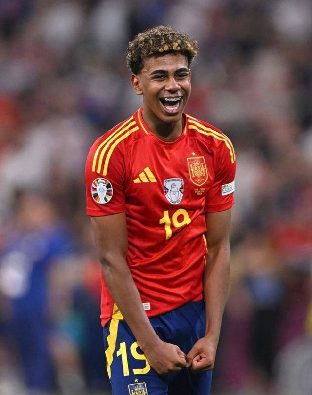 赢球靠实力，输球靠细节（胜在实力，败在细节）