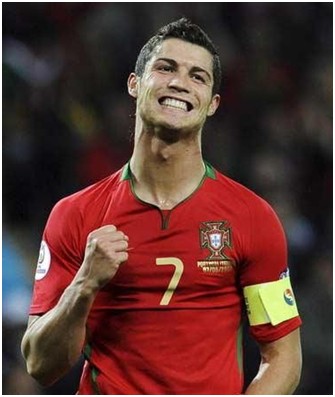 斯帕莱蒂：球员们脸上不再是满足的表情，而是更加放松的表情（斯帕莱蒂：球员的神情已由满足转为更放松）