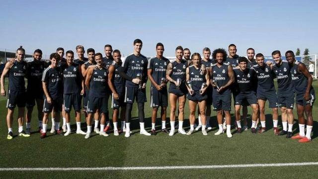 意甲第13轮纪律报告：阿莱格里对裁判出言不逊染红被停赛一场（意甲第13轮纪律通报：阿莱格里因对裁判不当言论被红牌罚下，停赛一场）