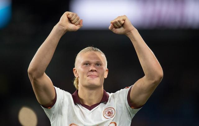 中国冰壶男队取得冬奥落选赛4连胜（中国男子冰壶队在冬奥落选赛豪取四连胜）