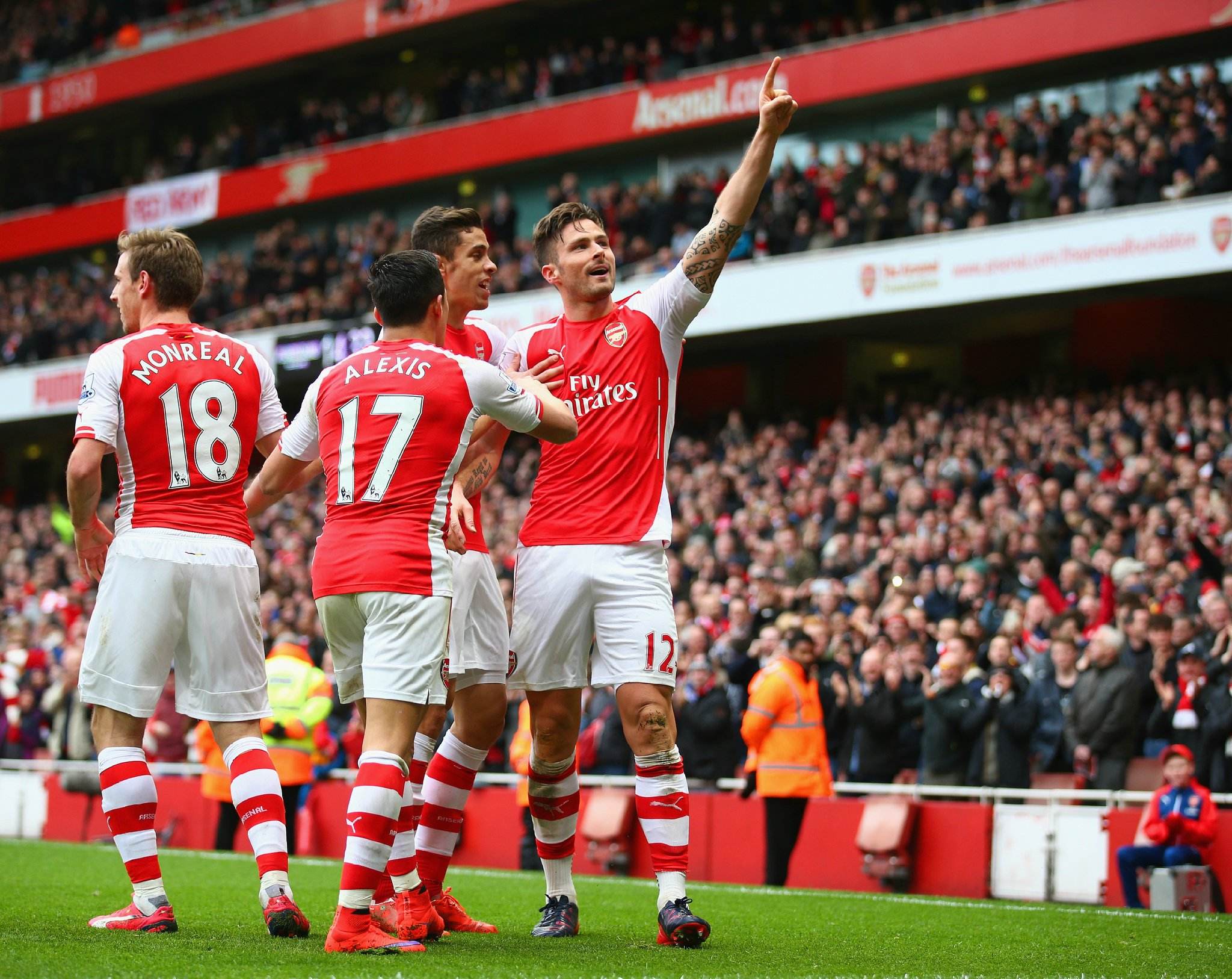 就在今天，复出的库里暴走了，打破乔丹尘封22年的历史第一纪录（今日复出，库里狂飙改写乔丹尘封22年的历史第一纪录）