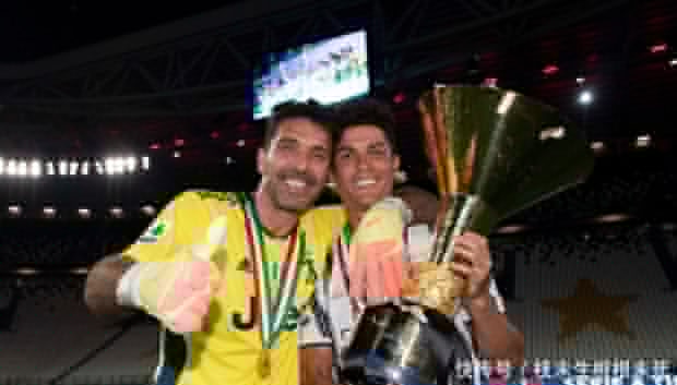 乌奈-西蒙：希望我们结束国家队任务时，尼科已完全摆脱不适（乌奈-西蒙：盼国家队任务结束时，尼科已完全无碍）