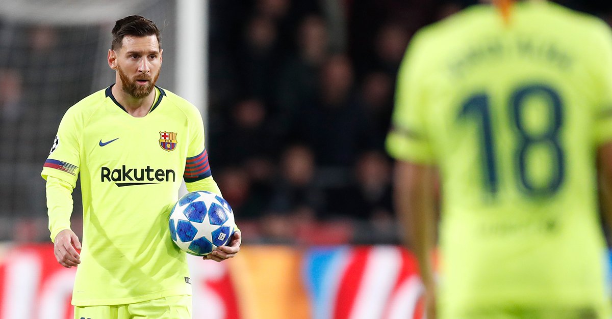 德甲半程最佳阵容：拜仁6人入选（德甲半程最佳阵容揭晓：拜仁6人上榜）