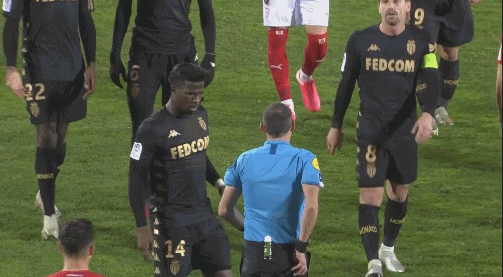 北青：中国之队经营状况不佳，国足集训热身放在国内能省成本