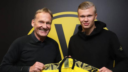 记者：迪巴拉已与罗马初步谈续约，短期内不会考虑回阿根廷（记者：迪巴拉已与罗马开启续约谈判，短期内无意回归阿根廷）